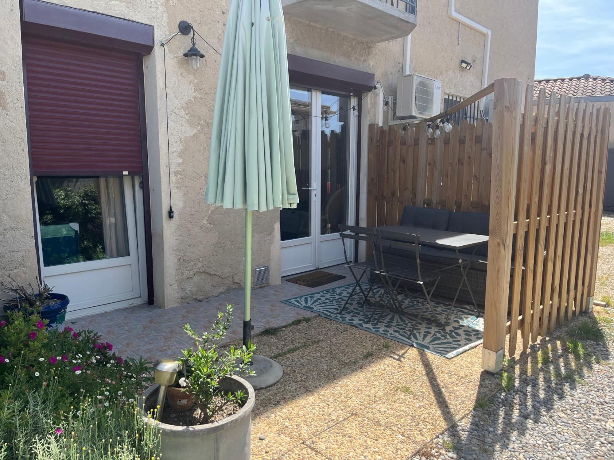 Apartmán Sasha'Blue-Terrasse Jardin-Park-Clim-Piscine LʼIsle-sur-la-Sorgue Exteriér fotografie